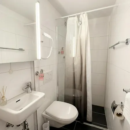 Hechtplatz Self Check In Hostal Zúrich